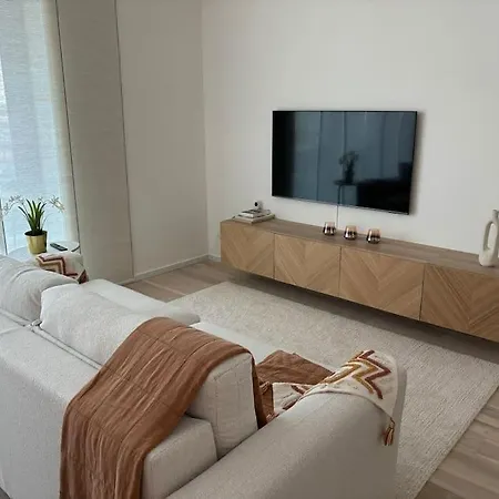 Enjoy The Belgian Coast With Indoor Heated Swimmingpool And Fitness Apartmán