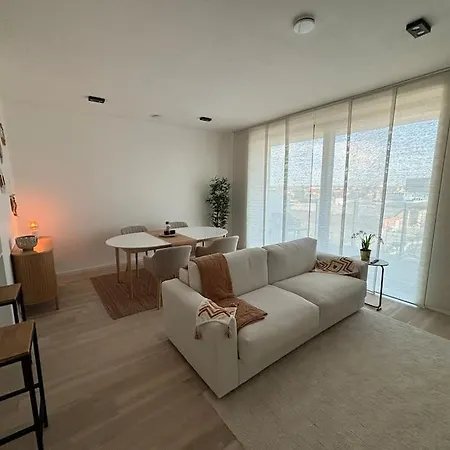 Enjoy The Belgian Coast With Indoor Heated Swimmingpool And Fitness Apartmán Ostende